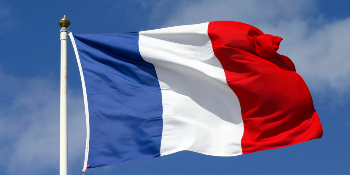 Les Français, leurs économies et la dette en 2026 : entre inquiétude et réflexes de protection