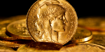 “L’or n’est la dette de personne” : que signifie cette expression ?